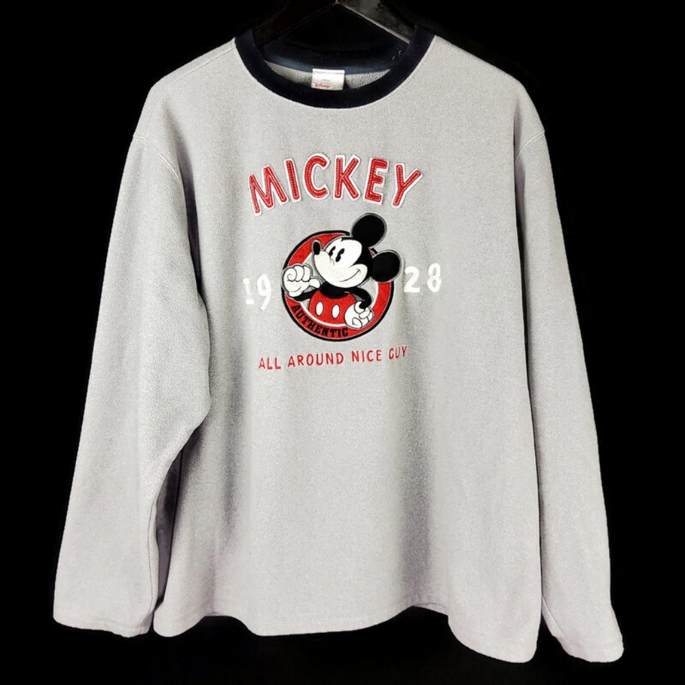 Disney Store Exclusive Mickey All Around Nice Guy 1928 Embroidered Pull Over